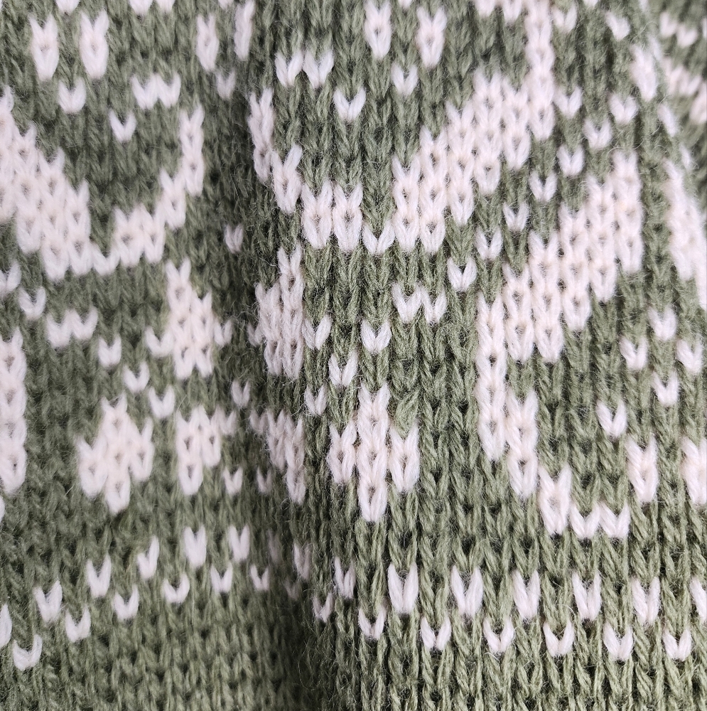 1960s Kjell of Norway Vintage Fair Isle Wool Sweater in Green and White Size M - Picture 4 of 7
